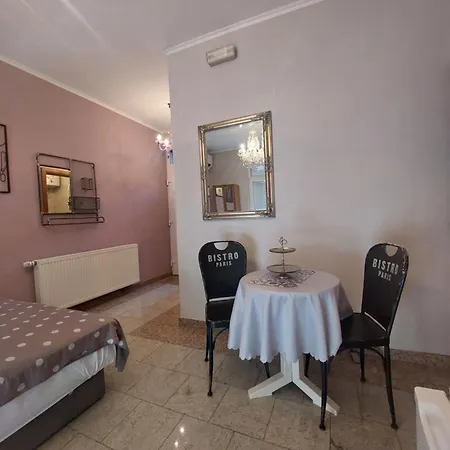 A&t Mostar